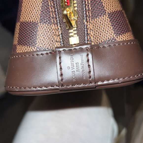Louis Vuitton Alma BB - Picture 6 of 7